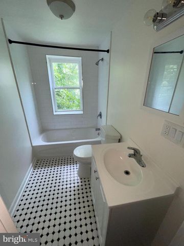 2519 N MUTTER ST, Philadelphia, PA 19133