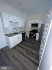 2519 N MUTTER ST, Philadelphia, PA 19133