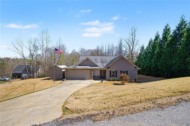 220 Tesnatee Landing Drive, Cleveland, GA 30528