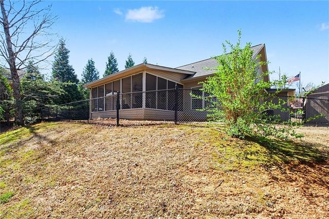 220 Tesnatee Landing Drive, Cleveland, GA 30528