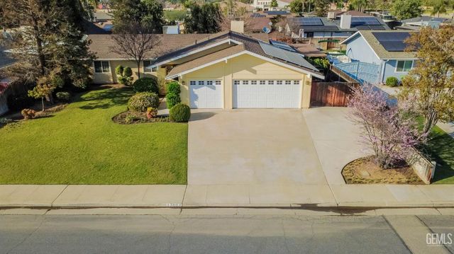 13904 Veracruz Drive, Bakersfield, CA 93314