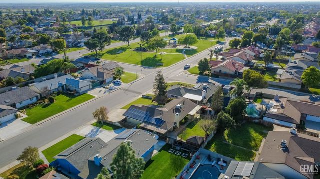 13904 Veracruz Drive, Bakersfield, CA 93314