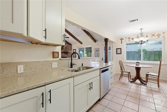 110 Dove Lane, Savannah, GA 31406