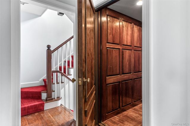 393 Mill River Road, Muttontown, NY 11771