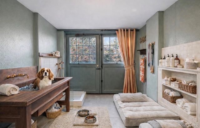 393 Mill River Road, Muttontown, NY 11771