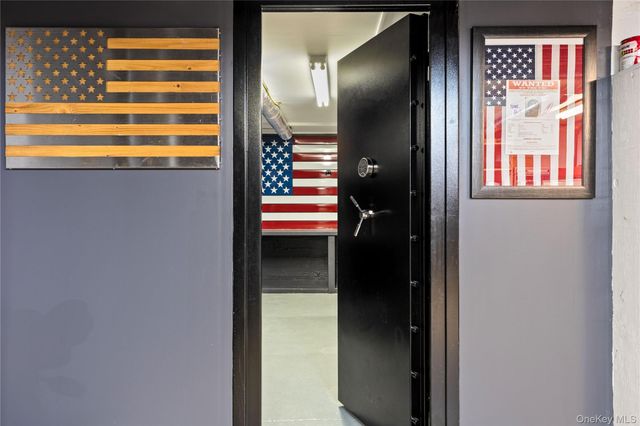 393 Mill River Road, Muttontown, NY 11771