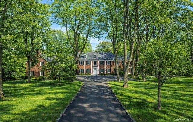 393 Mill River Road, Muttontown, NY 11771