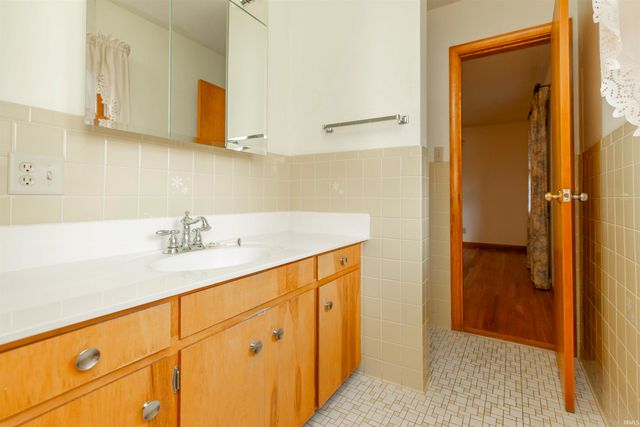 63200 Miami Road, South Bend, IN 46614