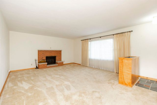 63200 Miami Road, South Bend, IN 46614