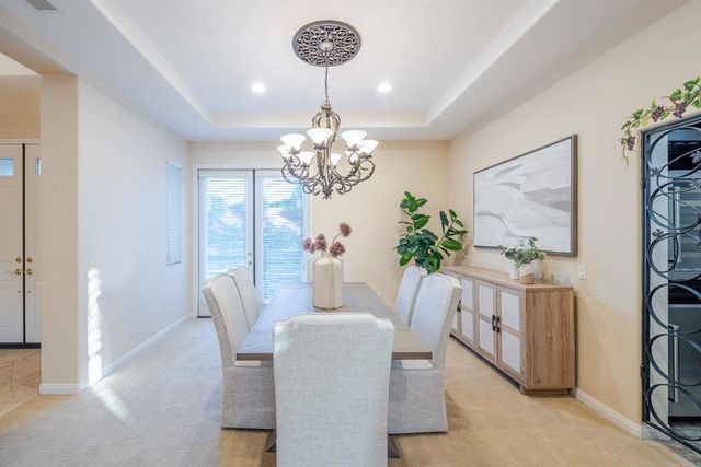 853 Hidden View Lane, Escondido, CA 92027