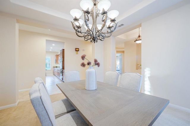 853 Hidden View Lane, Escondido, CA 92027