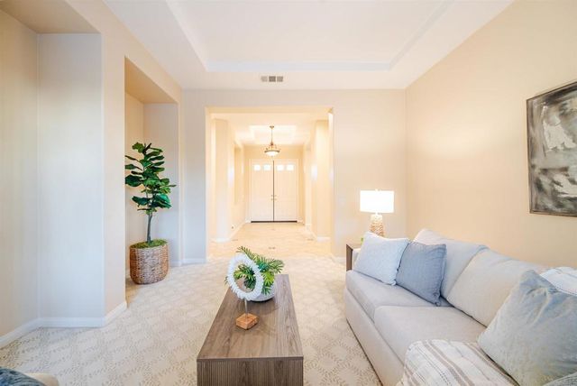 853 Hidden View Lane, Escondido, CA 92027