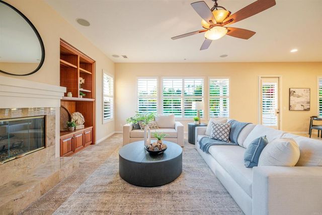 853 Hidden View Lane, Escondido, CA 92027