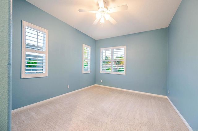 853 Hidden View Lane, Escondido, CA 92027