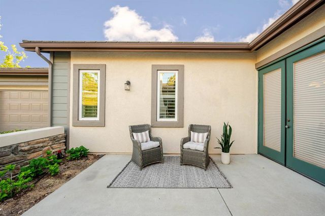 853 Hidden View Lane, Escondido, CA 92027