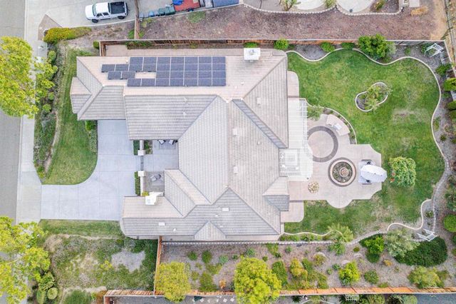 853 Hidden View Lane, Escondido, CA 92027