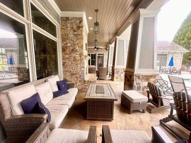 704 Stickley Oak Way, Woodstock, GA 30189