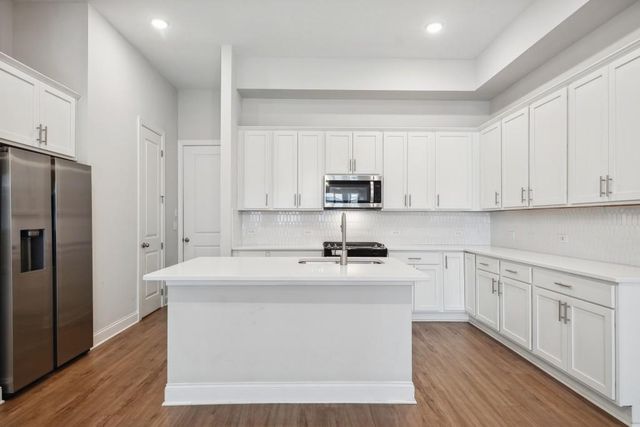 704 Stickley Oak Way, Woodstock, GA 30189