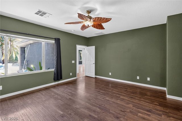 8606 Kennedy Heights Court, Las Vegas, NV 89131