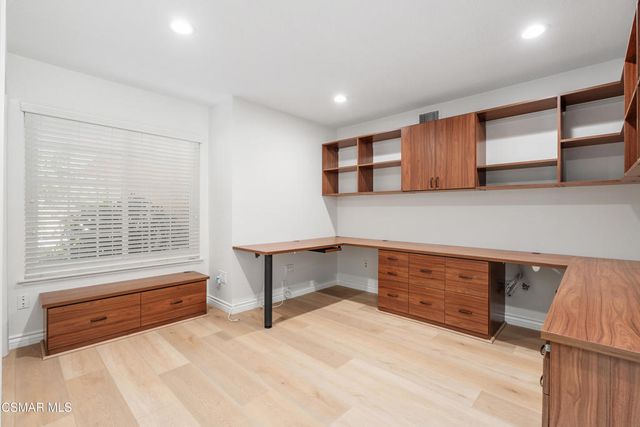 716 Stetson Court, Thousand Oaks, CA 91360