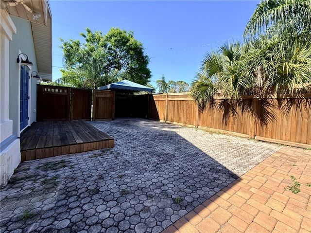 4104 18th Street, Vero Beach, FL 32960