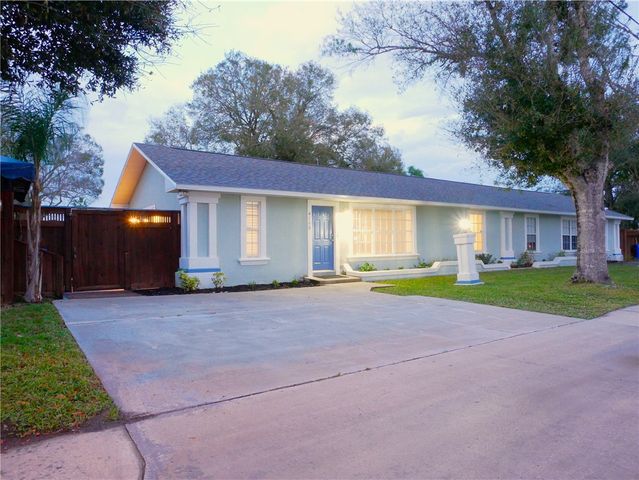 4104 18th Street, Vero Beach, FL 32960