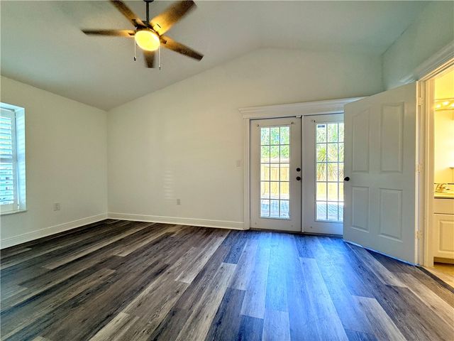 4104 18th Street, Vero Beach, FL 32960