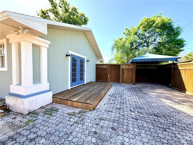 4104 18th Street, Vero Beach, FL 32960