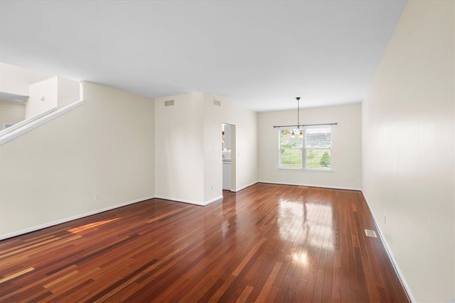 4672 Nutmeg Drive, Ypsilanti, MI 48197