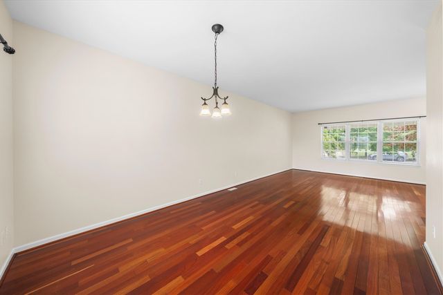 4672 Nutmeg Drive, Ypsilanti, MI 48197