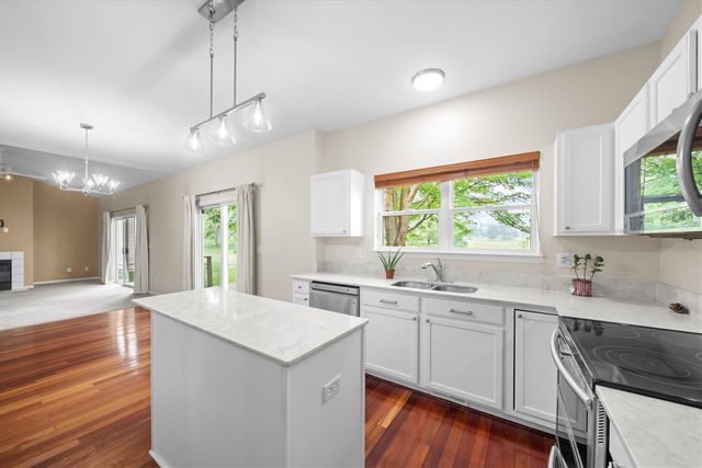 4672 Nutmeg Drive, Ypsilanti, MI 48197