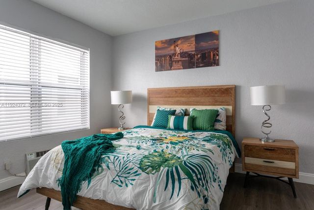 7334 Harding Ave 6, Miami Beach, FL 33141