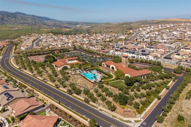 24258 Flora, Corona, CA 92883