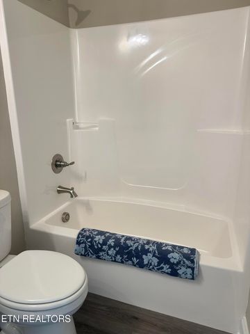 481 Broome Rd 203, Knoxville, TN 37909