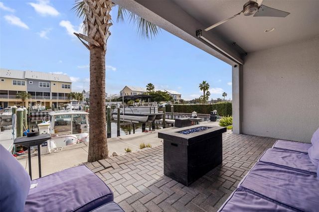 6064 MOORINGS DRIVE S, St Petersburg, FL 33712