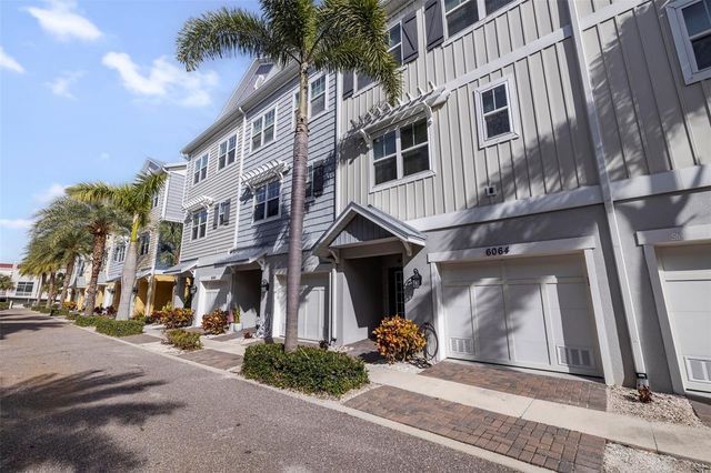 6064 MOORINGS DRIVE S, St Petersburg, FL 33712