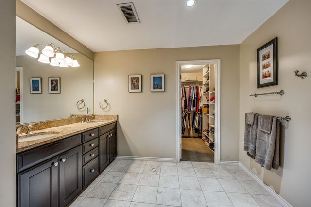 5909 Luther Lane 1202, Dallas, TX 75225