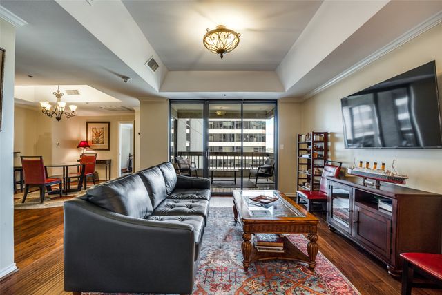 5909 Luther Lane 1202, Dallas, TX 75225