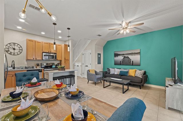2344 CARAVELLE CIRCLE, Kissimmee, FL 34746