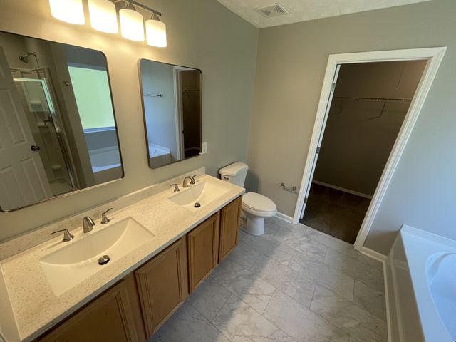 2872 Creekbend Dr, Nashville, TN 37207