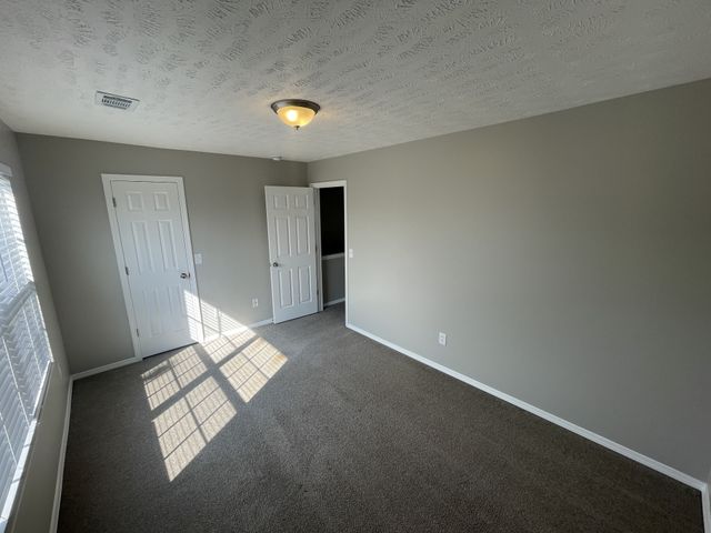 2872 Creekbend Dr, Nashville, TN 37207