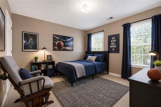322 Lochmill Court, Loganville, GA 30052