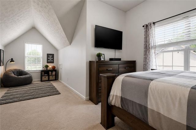 322 Lochmill Court, Loganville, GA 30052