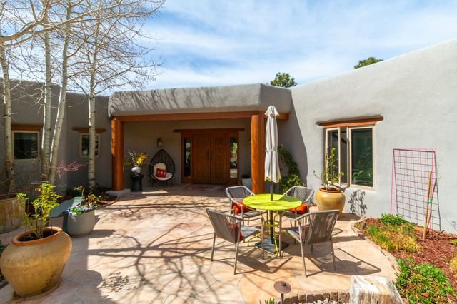 2558 Atalaya Hill Trail, Santa Fe, NM 87505