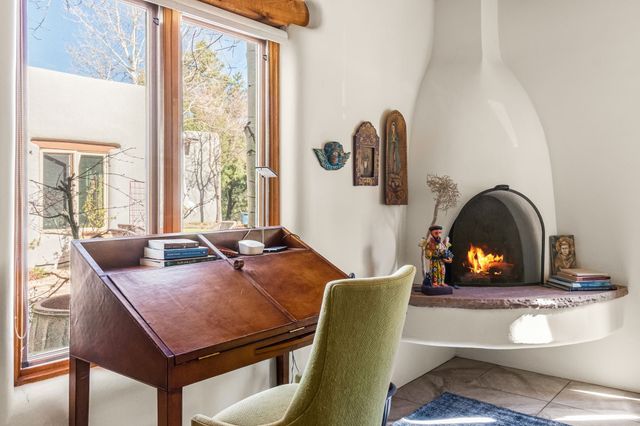 2558 Atalaya Hill Trail, Santa Fe, NM 87505