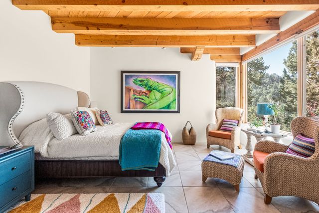 2558 Atalaya Hill Trail, Santa Fe, NM 87505