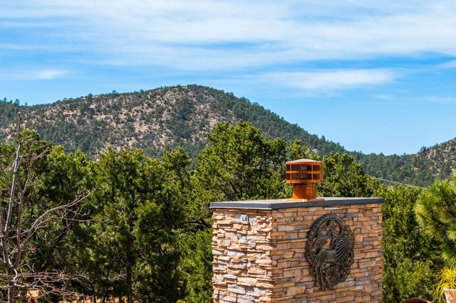 2558 Atalaya Hill Trail, Santa Fe, NM 87505