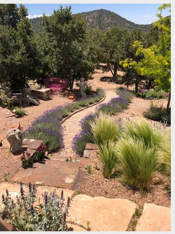 2558 Atalaya Hill Trail, Santa Fe, NM 87505