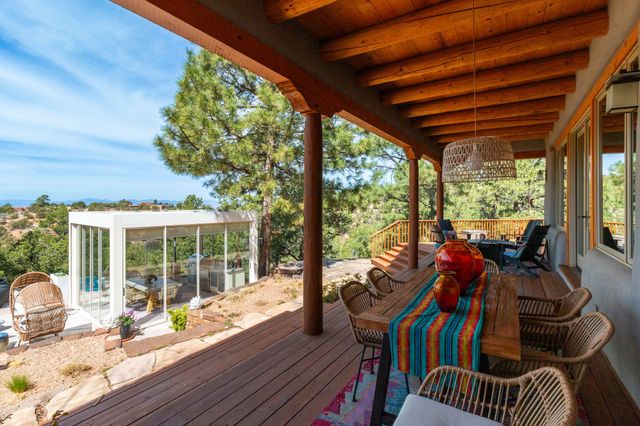 2558 Atalaya Hill Trail, Santa Fe, NM 87505