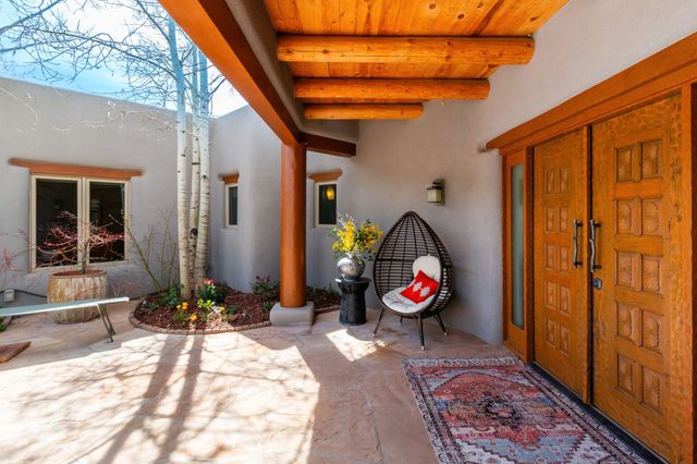 2558 Atalaya Hill Trail, Santa Fe, NM 87505